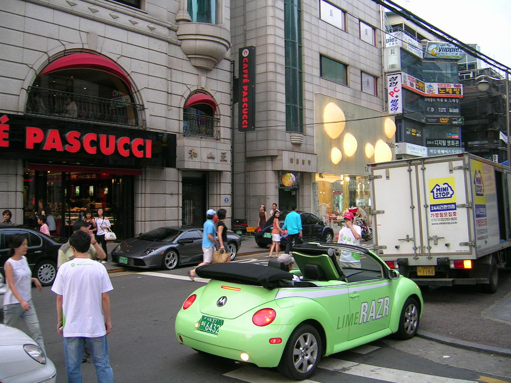 Apgujeong Rodeo Street / 압구정로데오거리 / 狎鷗亭羅德奧